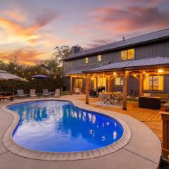 Timeless-Texas-Inn - Heated Pool Oasis & Lux Vibe