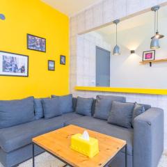 Ideal - Cozy Studio & Balcony in Mar Mikhael