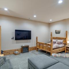 Adventurers Studio about 20 Mi to West Yellowstone!