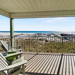 Commodores 101 l Beachfront l Corner Unit with Pristine Beach Views l Community Pool