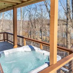 Cozy, Luxurious Fox Den in the Shenandoah Valley