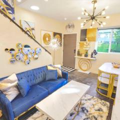 J. Chic 2BR w/Patio, Grill, Parking, by Universal