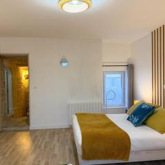 La Pierre de Valognes à 4 min de la gare