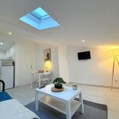 L'Écrin Signature, Studio élégant en centre-ville