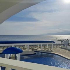 Palazio De Laiya Resort Hotel