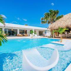 NEW 7-Bed 6 Bath Pool 5-min to Beach by Bocobay