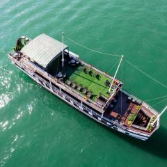 Freedom Cruise Ha Long Bay - Lan Hạ Bay