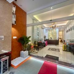 Bay Luxury Chariot Hotel