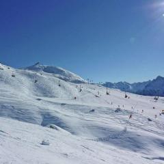 Apartment in Hainzenberg near Ski Slopes