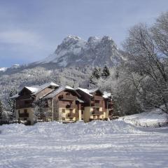 Appartement cozy proche pistes, balcon, parking - FR-1-498-122