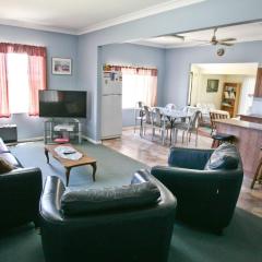 Fisherman's Cabin - 11 Mill Street Affordable, fishing friendly