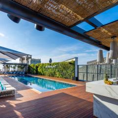 Sofitel Barcelona Skipper