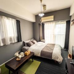 大須観音商店街内 徒歩2分で駅 名古屋駅7分 1ベッド1浴室1トイレ独立マンション 安全キー付き