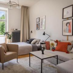 Old Town Cracov Central Station Basztowa