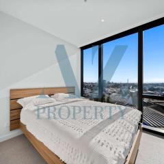 Bright & Spacious 2BR in Prime CBD Location