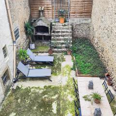 Grande Maison De Village