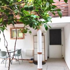 VeryMary, דירת גן באילת