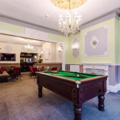 Entire Sonora Park Hotel Sleeps 37 Central Pier