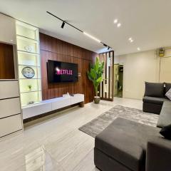 Gleaming 1BDR Rehab - by Landmark stays #2