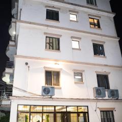 Aarya Wellness & Hostel