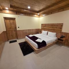 Sojha Hills Hotel & Restaurant