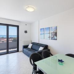 Garda SI lake view with pool