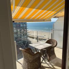 Residence Wembley with sea view