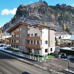 Liz Hotel & Apartments