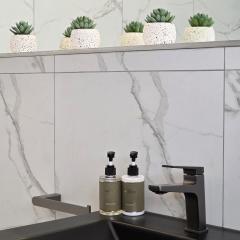 White Cottage Guesthouse