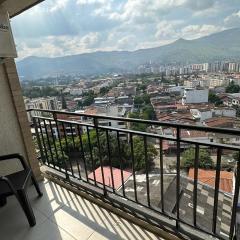 Hermoso aparta estudio con piscina