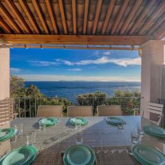 Maison vue mer pour 8 personnes au Rayol