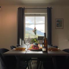 Toppleilighet - Sentrum - Nydelig utsikt - Stylish