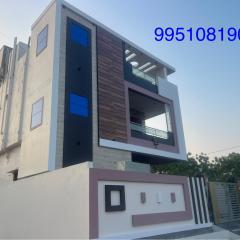 Tej Home Stays & Guest House