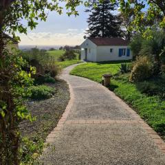 La Manelière Logement 3 Gîte accessible PMR de campagne à 10 min du Puy duFou