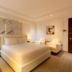 Luxury Eliana Hotel