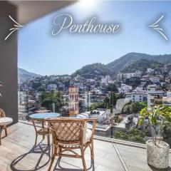 Penthouse 1BR + Rooftop Paradise | Romantic Zone