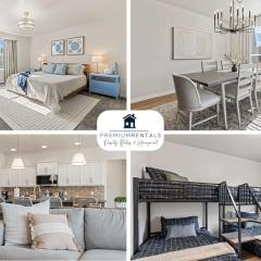 4BR Retreat With Hot Tub Greenbelt Pond Sleeps 12