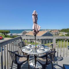 12216 - Beautiful Views of Cape Cod Bay Access to Private Beach Easy Access to P-Town