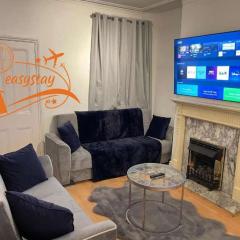 Easystays Nice Comfy Basic Home Sleeps 12