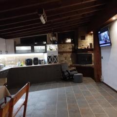 Странската изба град Калофер