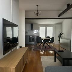 Airport APARTMAN LILI free parking onsite 2 bedroom terrace