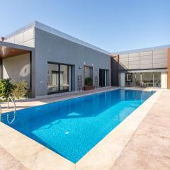 Villa Ramona, Calme, Luxe et Piscine