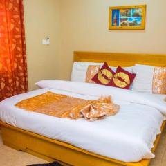 feel at home luxury suit