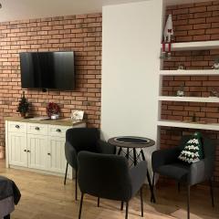 Apartament 8