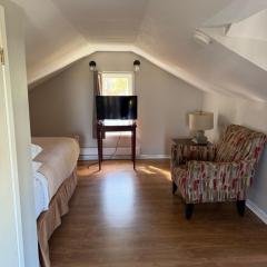 Elizabeth Loft 1BR Parking Central