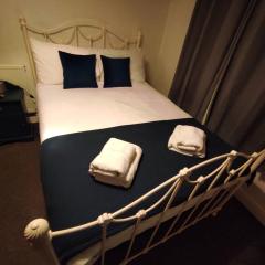 Place to relax by Adam