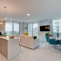 3900-717AS DESIGN DISTRICT, CONDO 2 BEDROOMS & 2 BATHROOMS & BAY