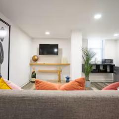 Hidden Escape Atlanta Near BENZ ARPT Beltline