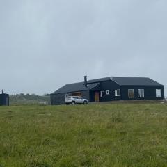 Hermosa Casa con vista al Estrecho de Magallanes