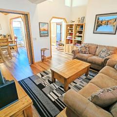 Alpine Hot Tub Retreat with SHARC Access